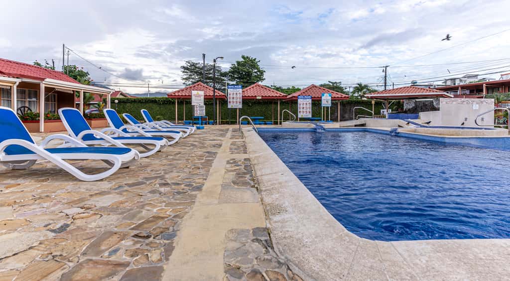 Villas Paraiso B52 Garden View Apartment