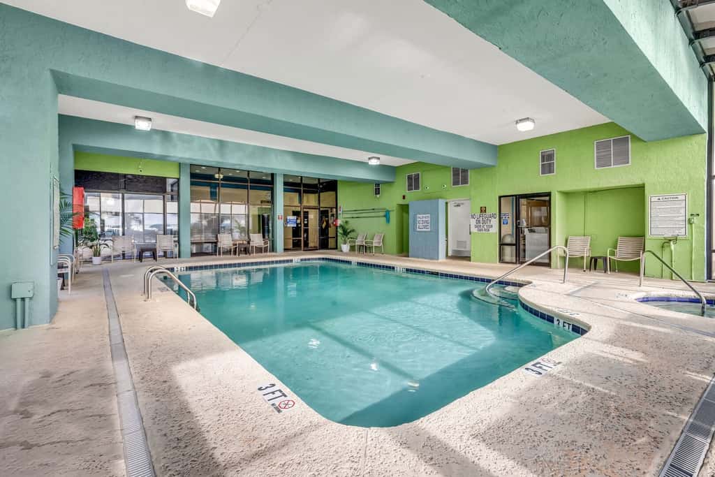 Ocean Views & Coastal Comfort at Meridian Plaza 508