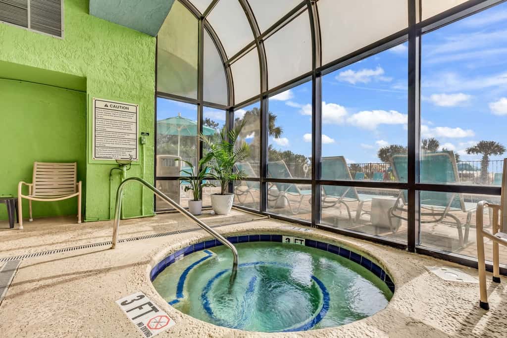 Ocean Views & Coastal Comfort at Meridian Plaza 508