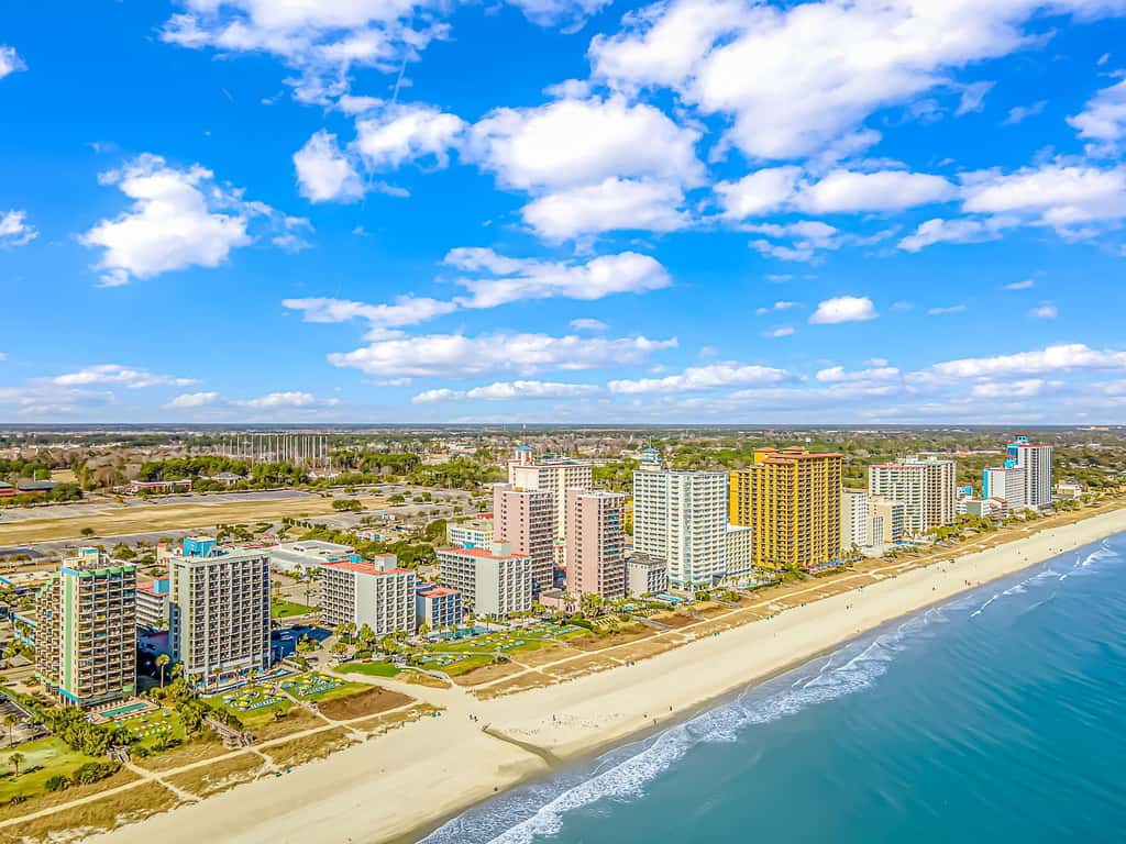 Ocean Views & Coastal Comfort at Meridian Plaza 508