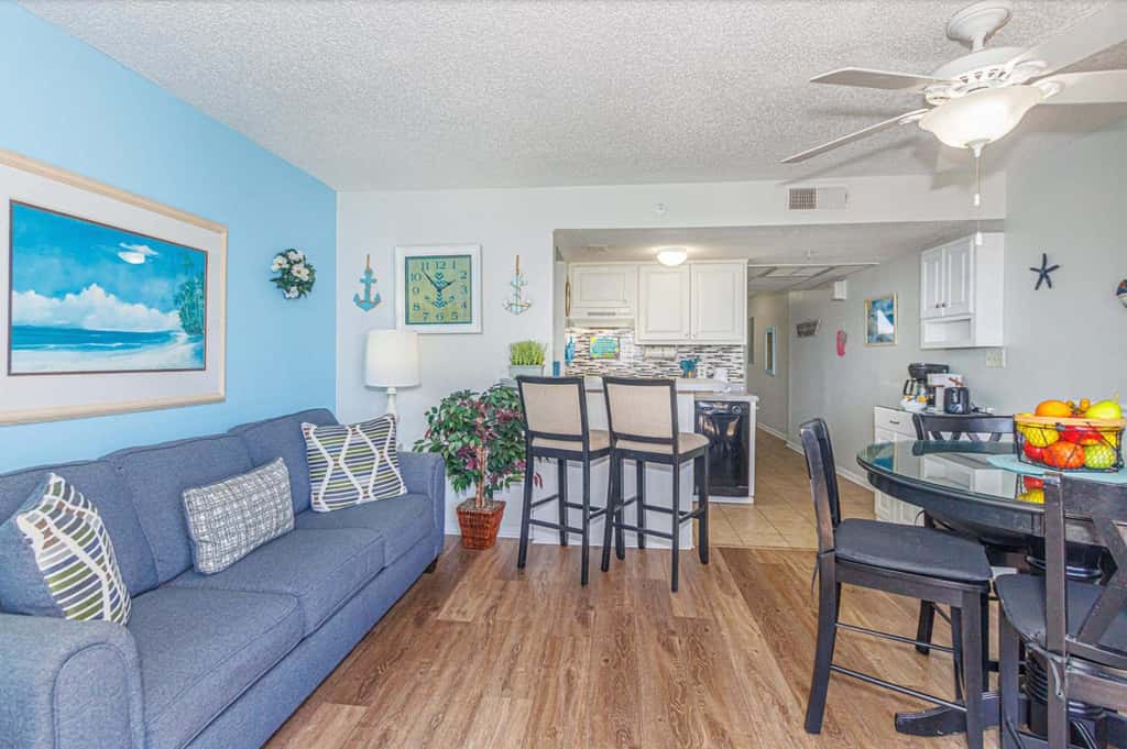 Ocean Views & Coastal Comfort at Meridian Plaza 508