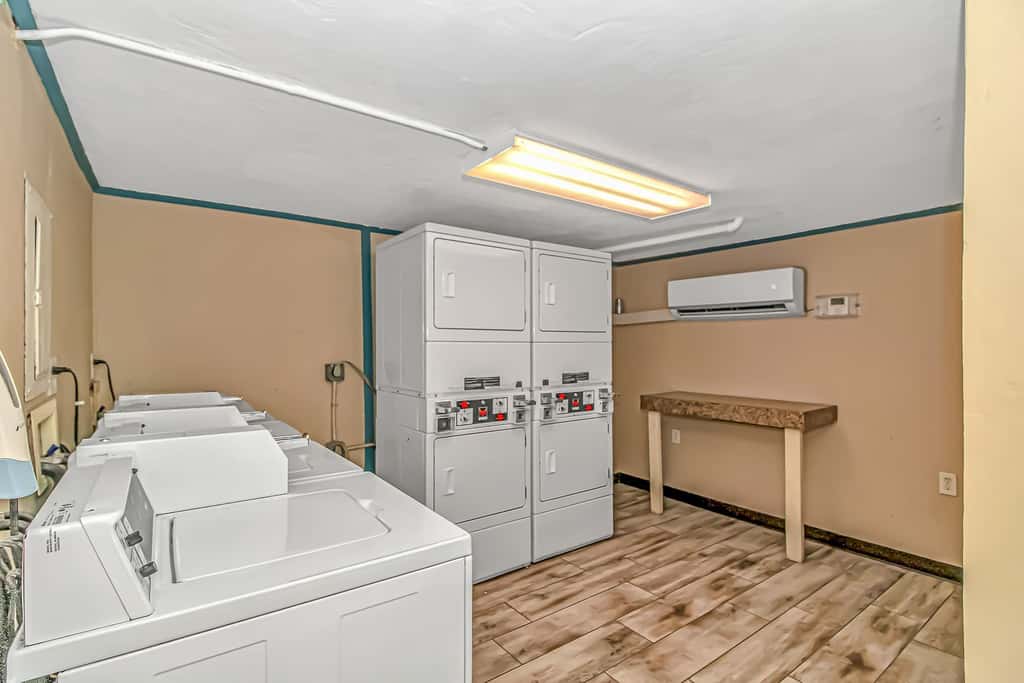 Ocean Views & Resort-Style Relaxation at Meridian Plaza 507