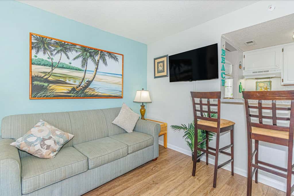 Ocean Views & Resort-Style Relaxation at Meridian Plaza 507