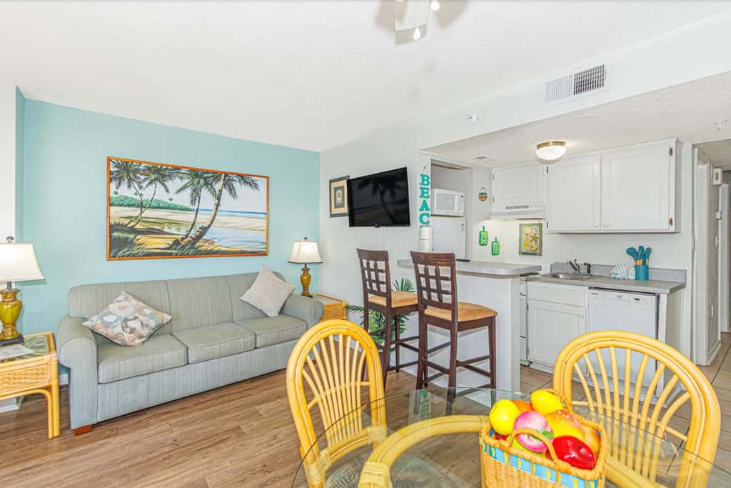 Ocean Views & Resort-Style Relaxation at Meridian Plaza 507