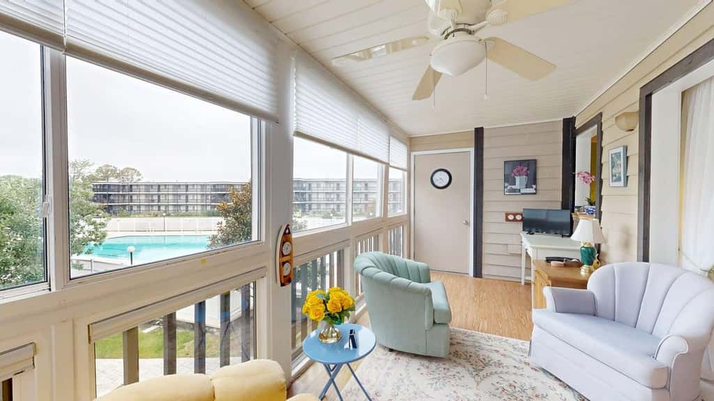 Coastal Comfort in the Heart of Midtown Ocean City