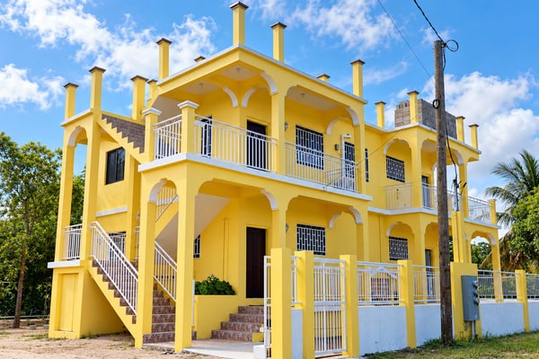 Discover authentic Belizean culture and coastal living at CR Place Vacation Rentals in Dangriga Town. This comfortable ground-floor apartment features an air-conditioned bedroom, in-unit laundry, a full kitchen, high-speed Wi-Fi, and convenient access to local markets and cultural landmarks.