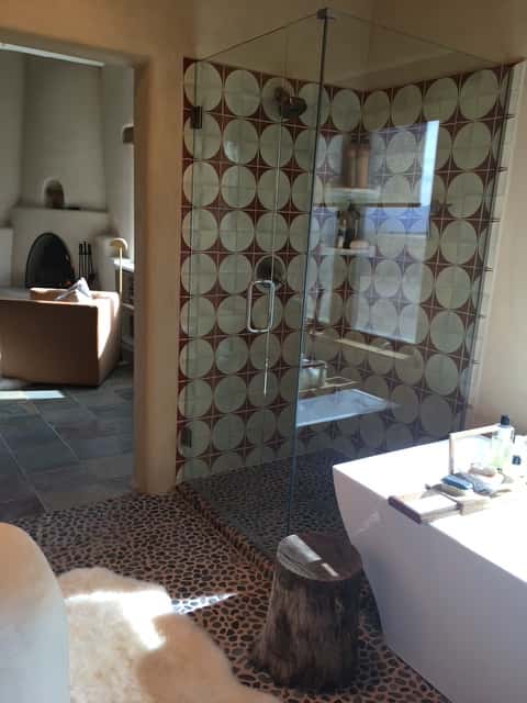 El Nido - Taos Retreat with Hot Tub & Mountain Views
