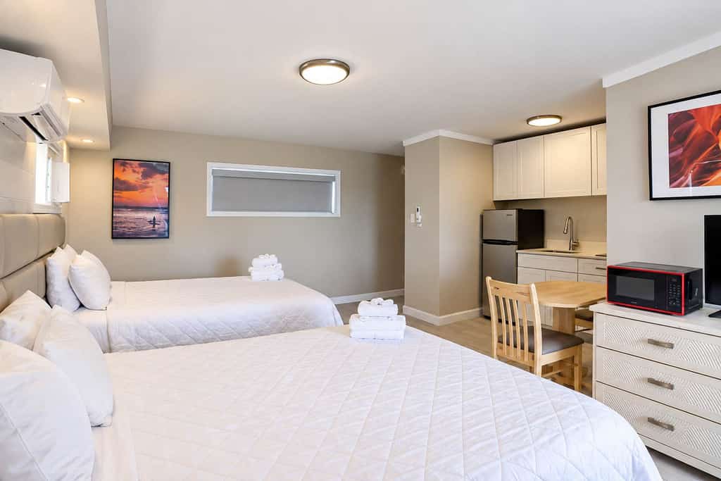 Welcome to Sandy Serenity at Tenth, Unit 211, a stylish coastal retreat where comfort and convenience come together in the heart of Myrtle Beach. Ideally situated just moments from the ocean, this inviting studio offers a relaxing setting for guests looking to experience the best of the Grand Strand.

Thoughtfully designed with your stay in mind, the studio features a comfortable living space and a well-equipped kitchen area, making it easy to settle in and feel at home. The relaxed coastal atmosphere creates the perfect place to enjoy leisurely mornings and unwind after sun-filled days by the shore.

Spend your days soaking up the Carolina sunshine, lounging by the resort’s outdoor swimming pools, or heading to the nearby beach for sand and ocean breezes. When you’re ready to explore, Myrtle Beach’s renowned golf courses, dining, shopping, entertainment, and family-friendly attractions are all within easy reach.

Whether you’re planning a romantic escape, a relaxing beach vacation, or a getaway filled with coastal adventures, Sandy Serenity at Tenth offers an elevated home base for an unforgettable Myrtle Beach stay.