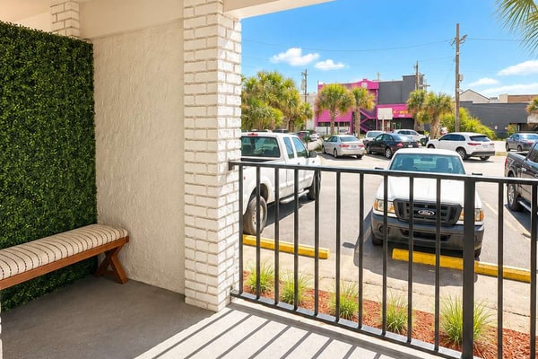 Wake up in vacation mode at Beach Dreams at 300 Tenth, Unit 110, where sunny beach days and the best of Myrtle Beach are just moments away. This inviting studio combines comfort, convenience, and coastal charm, complete with a private balcony where you can step outside, enjoy the fresh air, and ease into the relaxed pace of your Myrtle Beach getaway.
Perfect for up to four guests, the studio features two comfortable queen beds and a full kitchen, giving you the freedom to enjoy everything from a quick breakfast before heading to the beach to a relaxed meal after a day of exploring.
Spend your mornings enjoying the nearby shoreline, soak up the Carolina sunshine, cool off with a refreshing swim in the resortâs outdoor pool, or simply unwind on your private balcony. When youâre ready to explore, Myrtle Beachâs popular dining, shopping, golf, entertainment, and family-friendly attractions are all within easy reach.
Whether youâre planning a couples getaway, a family beach vacation, or a fun trip with friends, Beach Dreams offers a welcoming retreat with the space, amenities, and coastal location you need for a memorable Myrtle Beach stay.