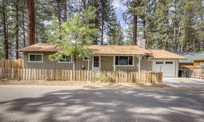 Knox & Pine 3BR Tahoe Home Fireplace & Garage