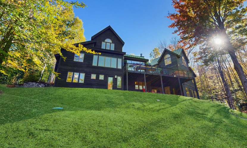Luxury Ludlow Retreat | Hot Tub, private gym, sauna Near Okemo