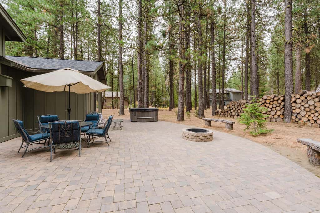 Luxury Pines Retreat at Black Butte Ranch 