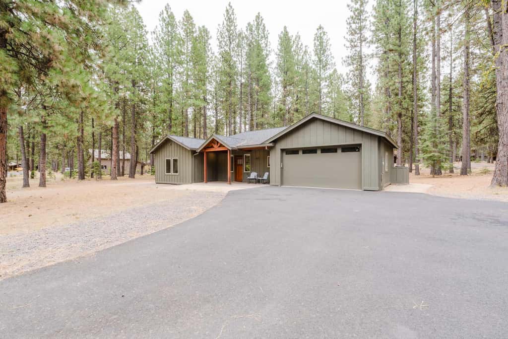 Luxury Pines Retreat at Black Butte Ranch 