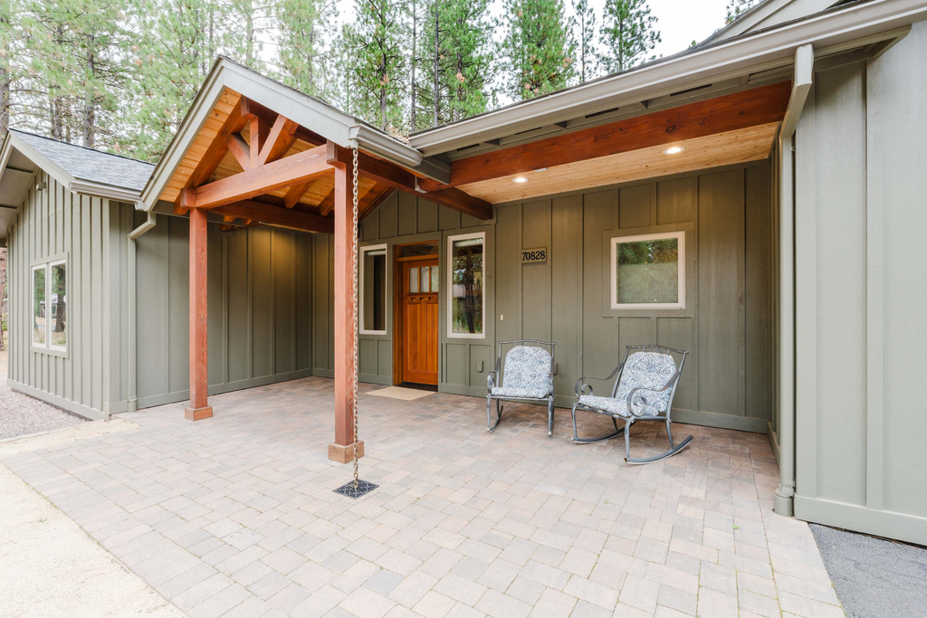 Luxury Pines Retreat at Black Butte Ranch 
