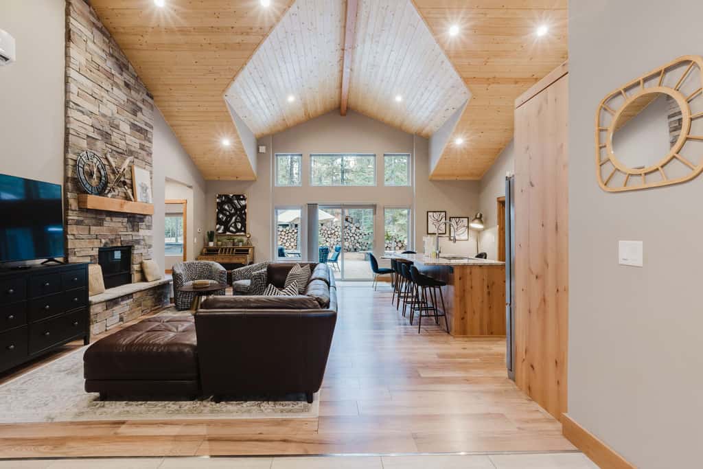 Luxury Pines Retreat at Black Butte Ranch 