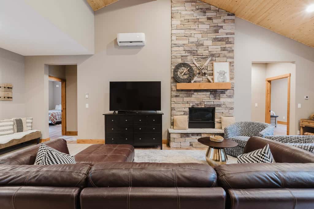 Luxury Pines Retreat at Black Butte Ranch 