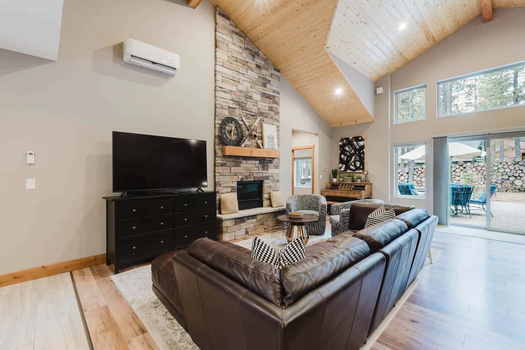 Luxury Pines Retreat at Black Butte Ranch 