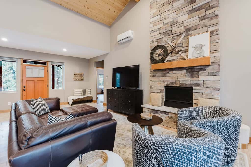 Luxury Pines Retreat at Black Butte Ranch 