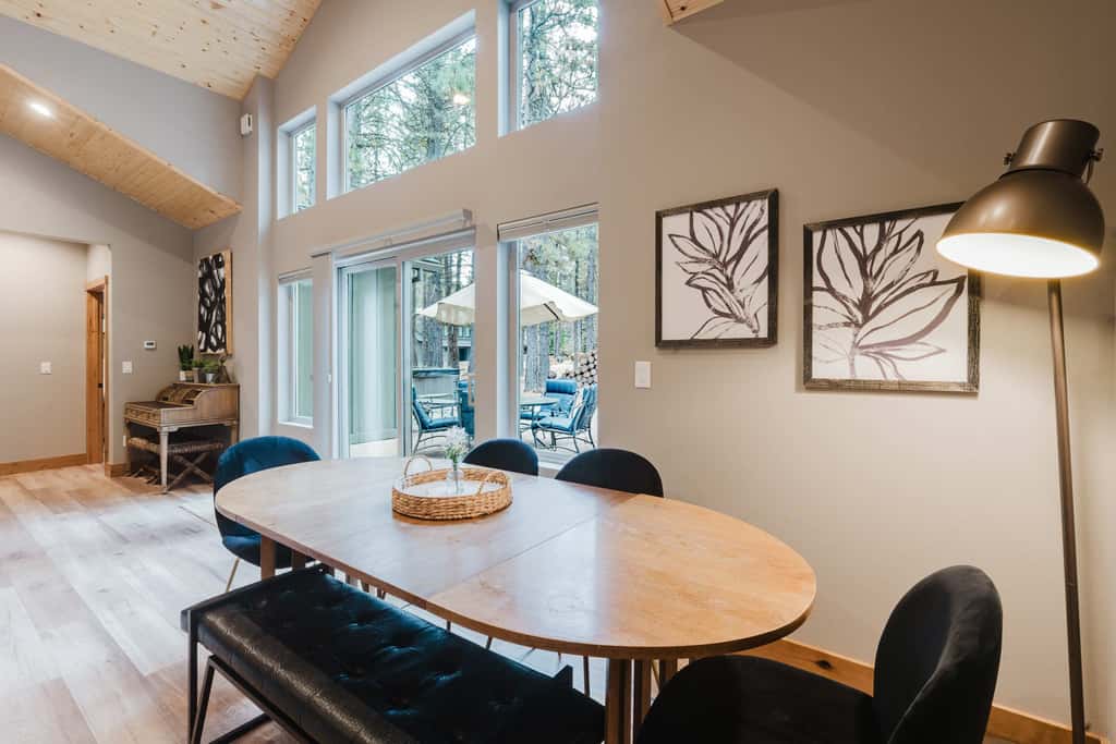 Luxury Pines Retreat at Black Butte Ranch 