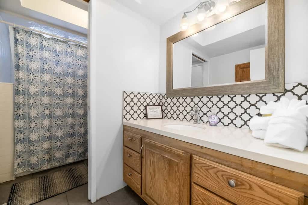 Steps to Snow Summit · 4BR · Spa & Man Cave
