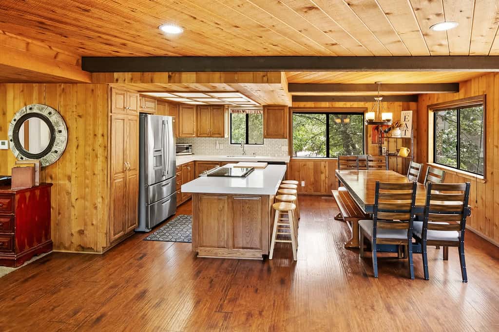 Steps to Snow Summit · 4BR · Spa & Man Cave