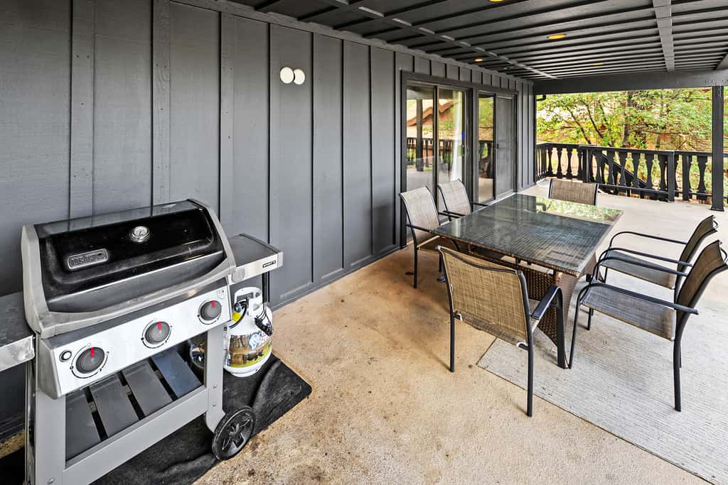 Steps to Snow Summit · 4BR · Spa & Man Cave