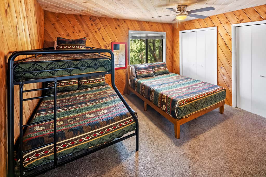 Steps to Snow Summit · 4BR · Spa & Man Cave