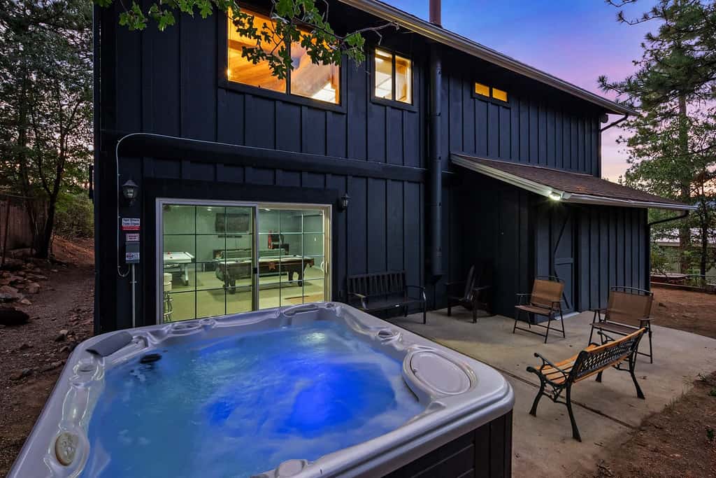 Steps to Snow Summit · 4BR · Spa & Man Cave