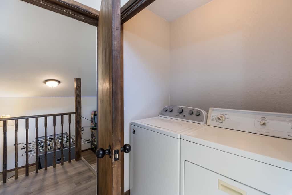 Casa del Solecito - Hot Tub, Game Room & Mountain Views