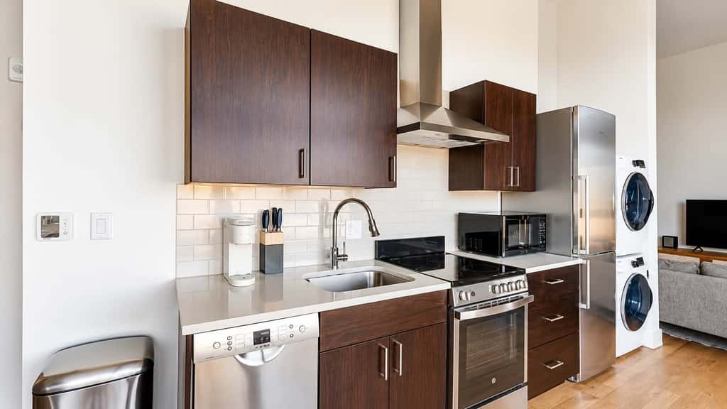 Roami at Studio 135 - Modern and Spacious 2BR