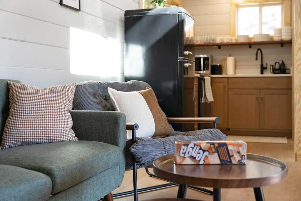 Pine Perch Cabin with Pasture Views