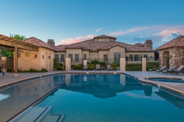 Comfort, Peace & Fun of Mesa | Park Views | Pool & Clubhouse | Sleeps 4