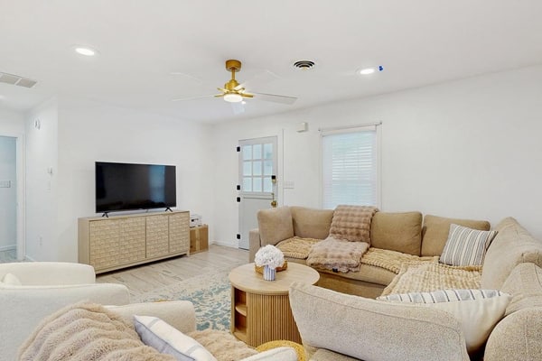 3 BR Bahama Beach Cottage near downtown Bethany Beach