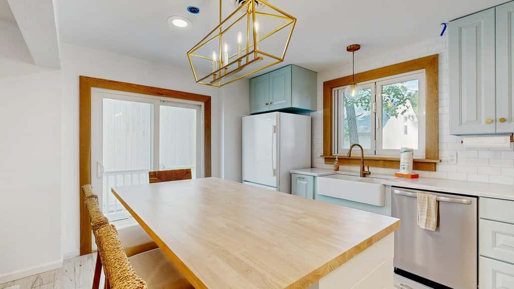 3 BR Bahama Beach Cottage near downtown Bethany Beach