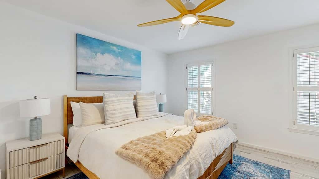3 BR Bahama Beach Cottage near downtown Bethany Beach