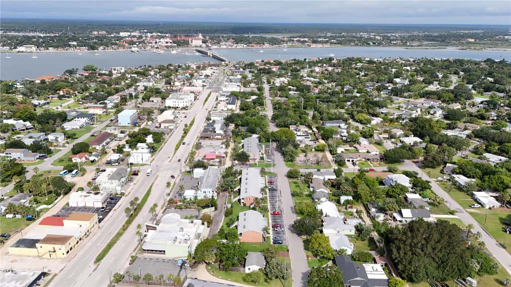 Salt Run II: Family-Friendly Downtown View
