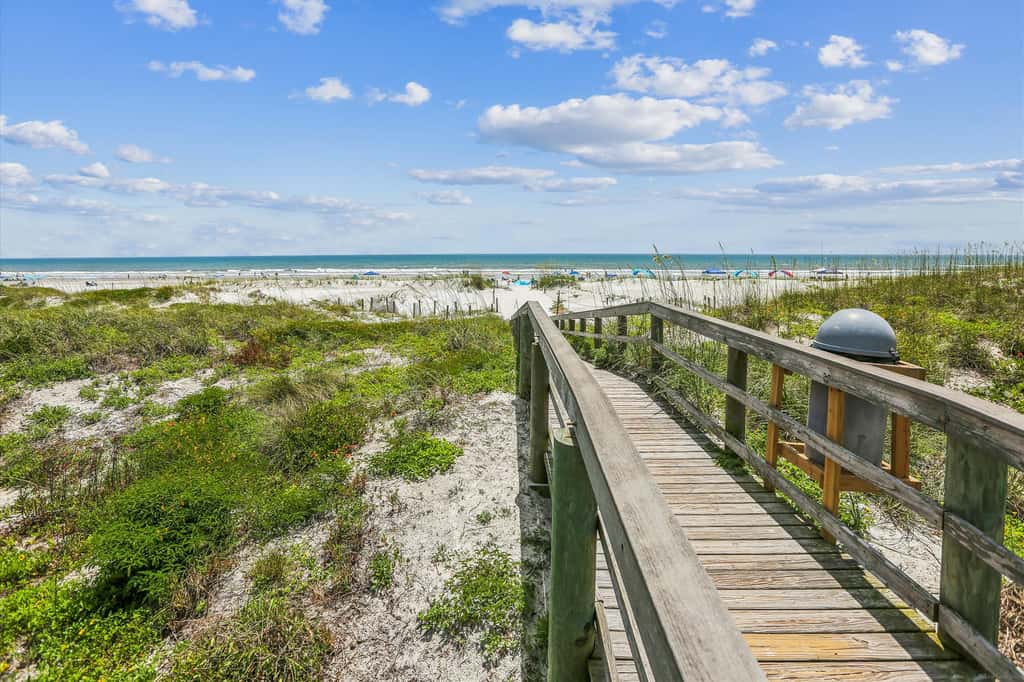Oceanfront 2BR Condo in St. Augustine