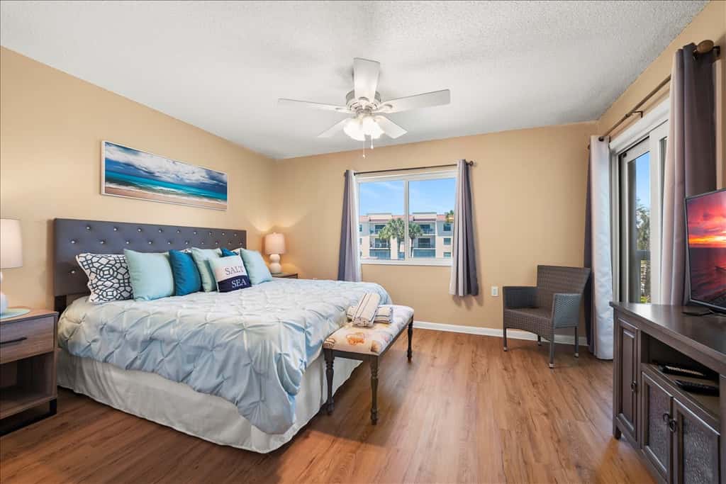 Oceanfront 2BR Condo in St. Augustine