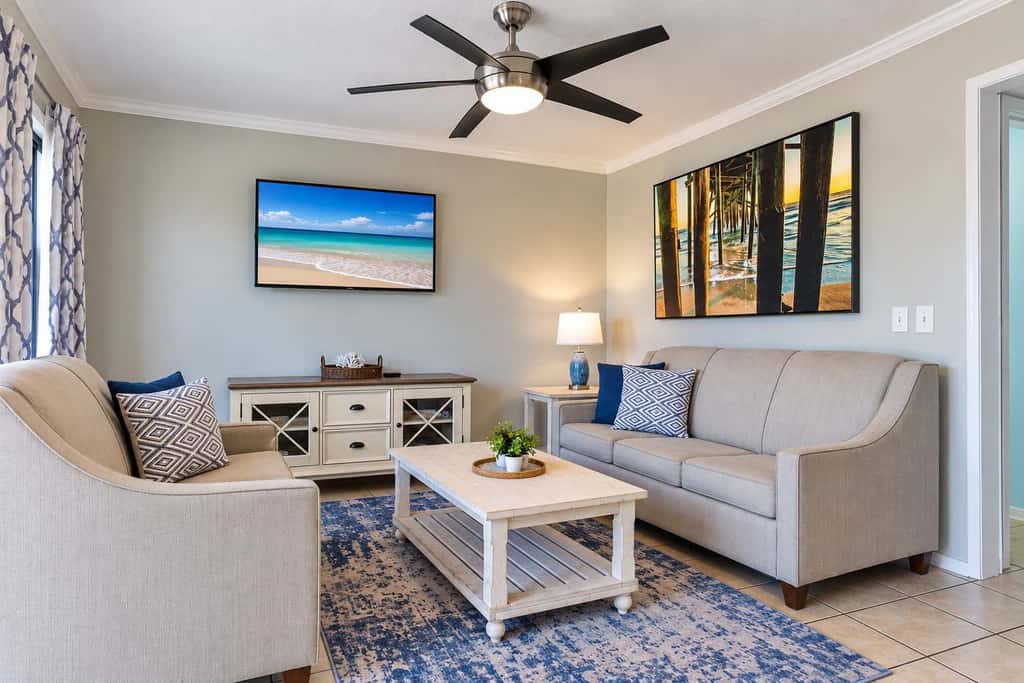 Myrtle Beach Resort A-329 with Resort-Style Amenities