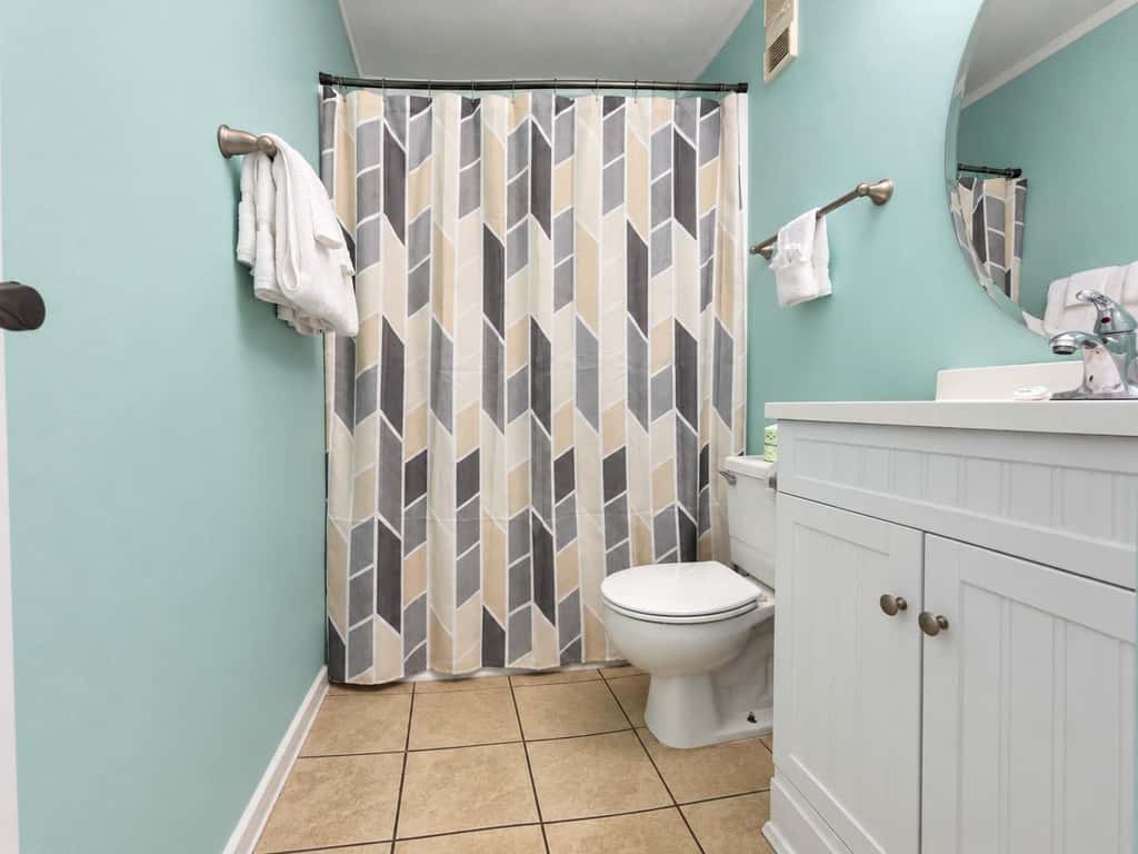 Myrtle Beach Resort A-329 with Resort-Style Amenities