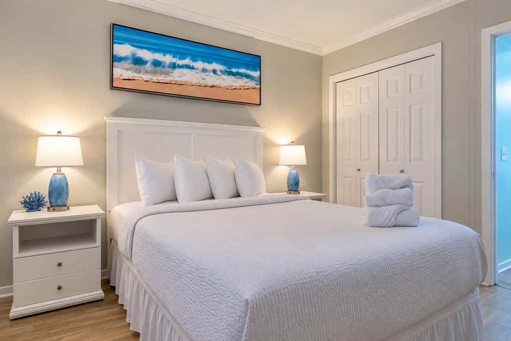 Myrtle Beach Resort A-329 with Resort-Style Amenities