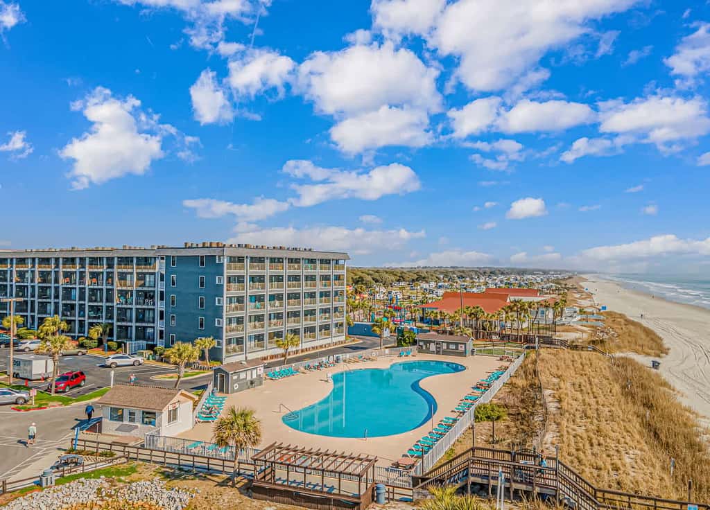 Myrtle Beach Resort A-329 with Resort-Style Amenities