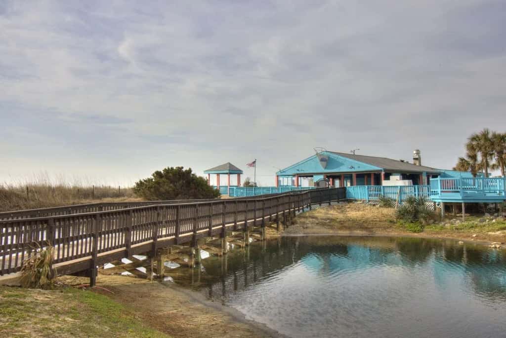 Myrtle Beach Resort A-329 with Resort-Style Amenities