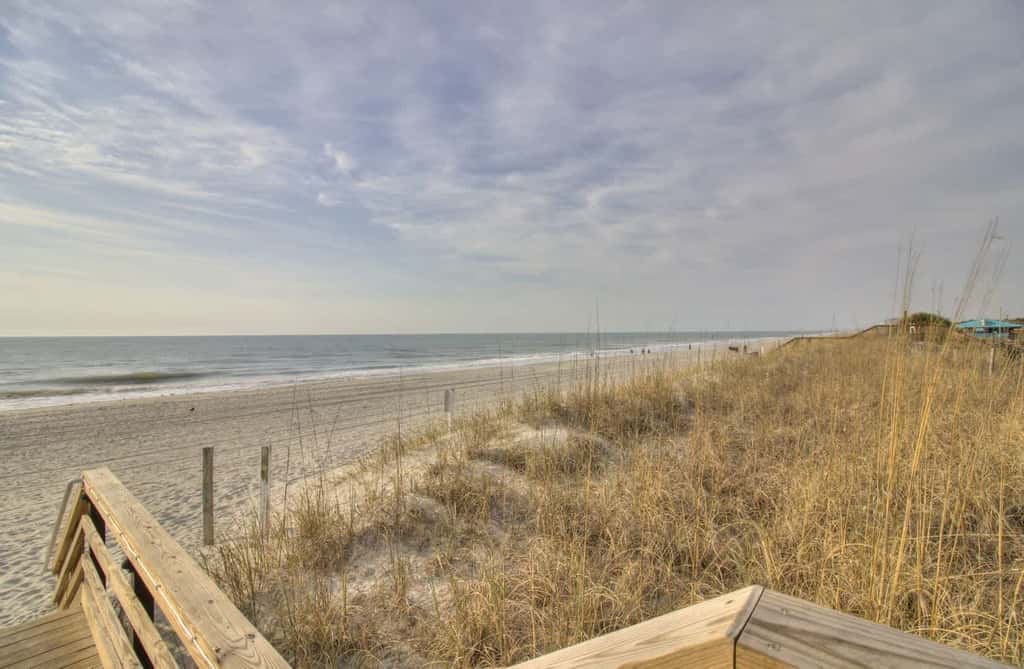 Myrtle Beach Resort A-329 with Resort-Style Amenities