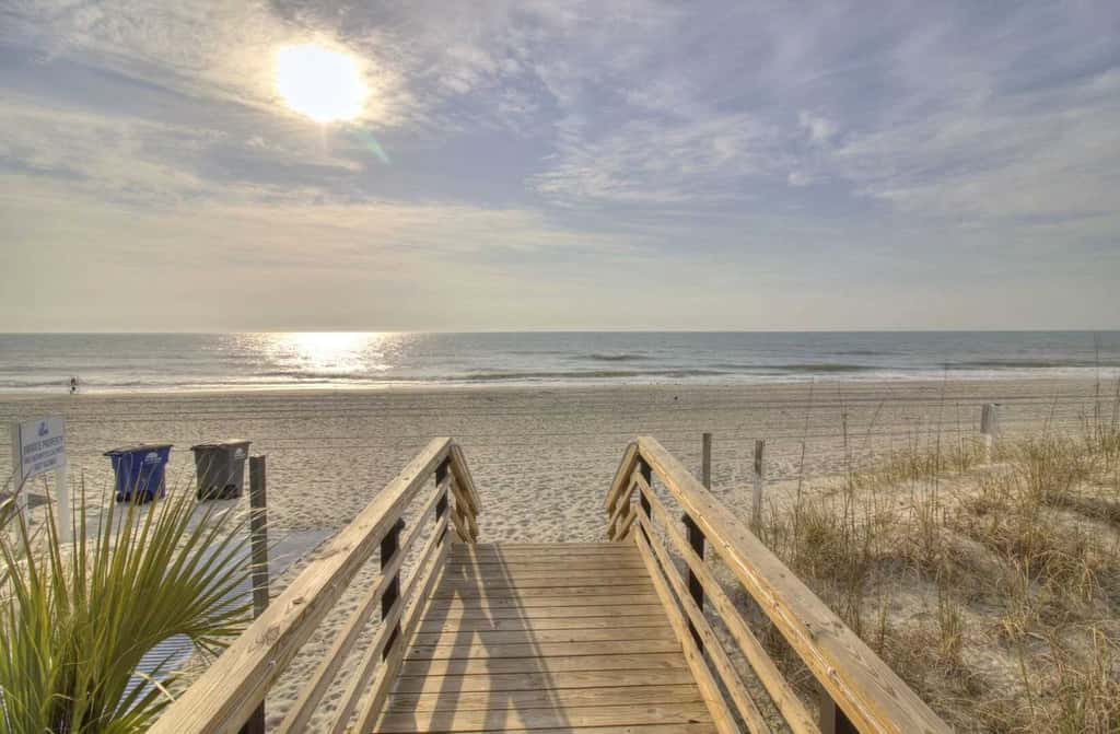 Myrtle Beach Resort A-329 with Resort-Style Amenities