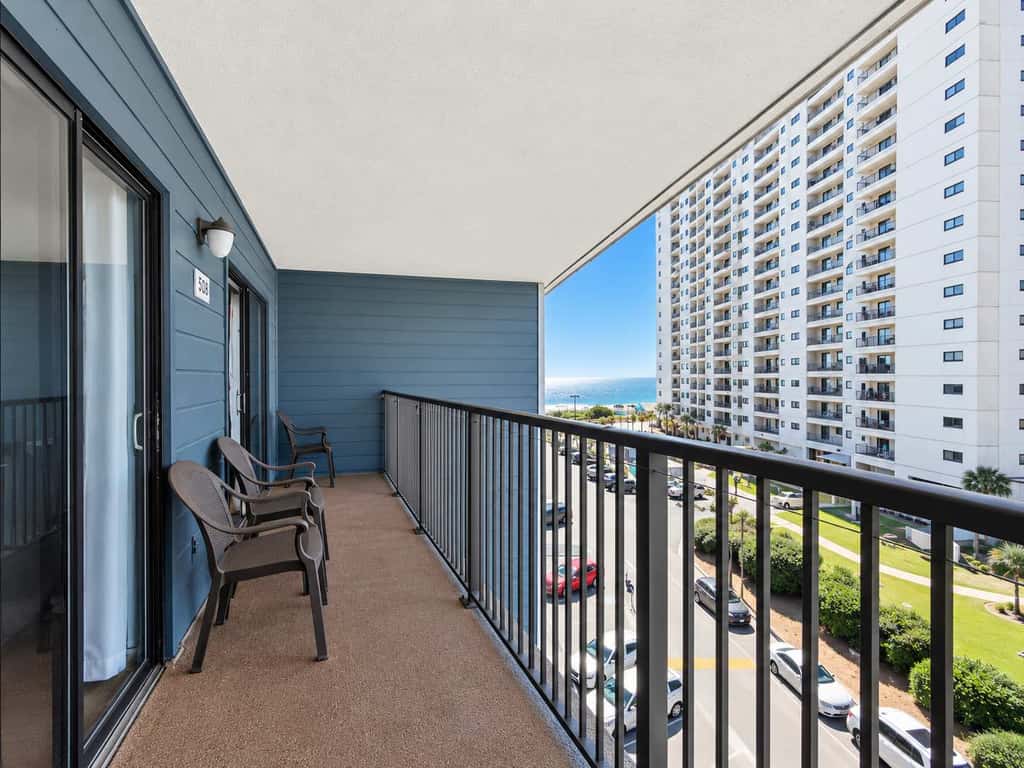 Myrtle Beach Resort B-526 with Endless Myrtle Beach Adventures!