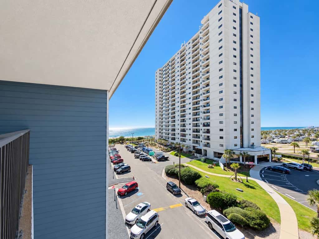 Myrtle Beach Resort B-526 with Endless Myrtle Beach Adventures!