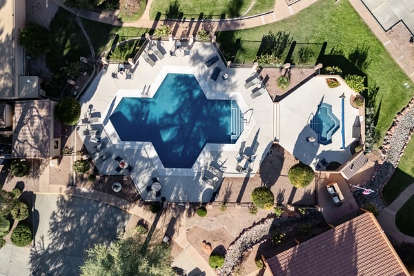 Sedona Oak Creek Holiday | Balcony | Pool | Sleeps 2