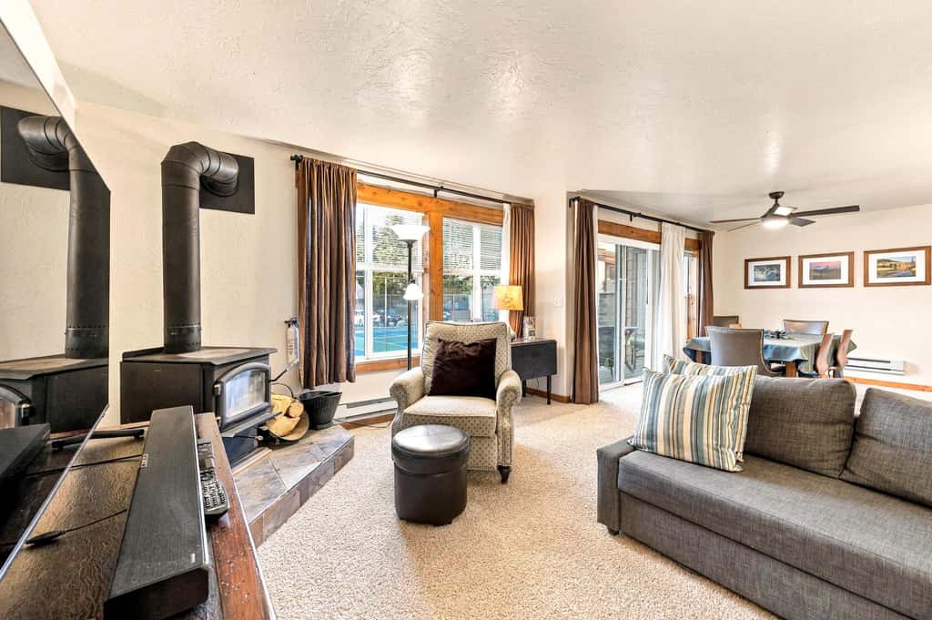 Aspen Village McCall Condo | Pools, Gym, Hot Tub
