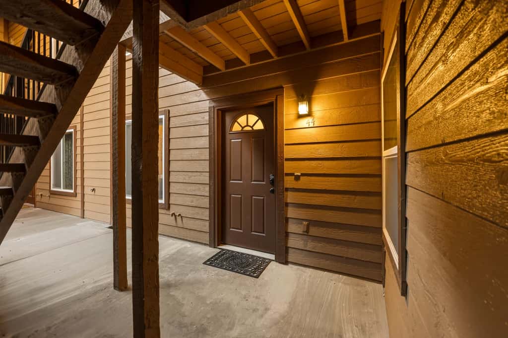 Aspen Village McCall Condo | Pools, Gym, Hot Tub